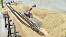 Load image into Gallery viewer, Artificial grass for railway models, dioramas 60cm x 60cm - depth and realistic grass colours