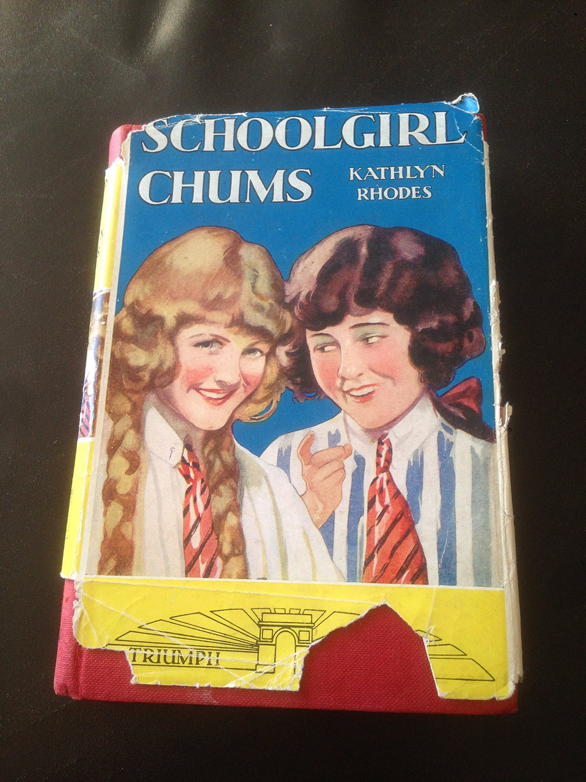 Schoolgirl Chums: A School Story