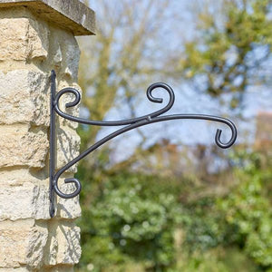 Smart Garden Forth Bracket -  hanging basket bracket for 14/16" and 16/18" Diameter Products (up to 45cm)