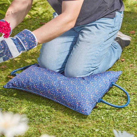 Shrooms Kneeler Pillow | Mushroom Pattern | 55x40cm | Garden Kneeling Pad