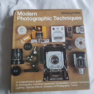 Modern Photographic Techniques. Hardcover. Wolfgang Freihen. 1976