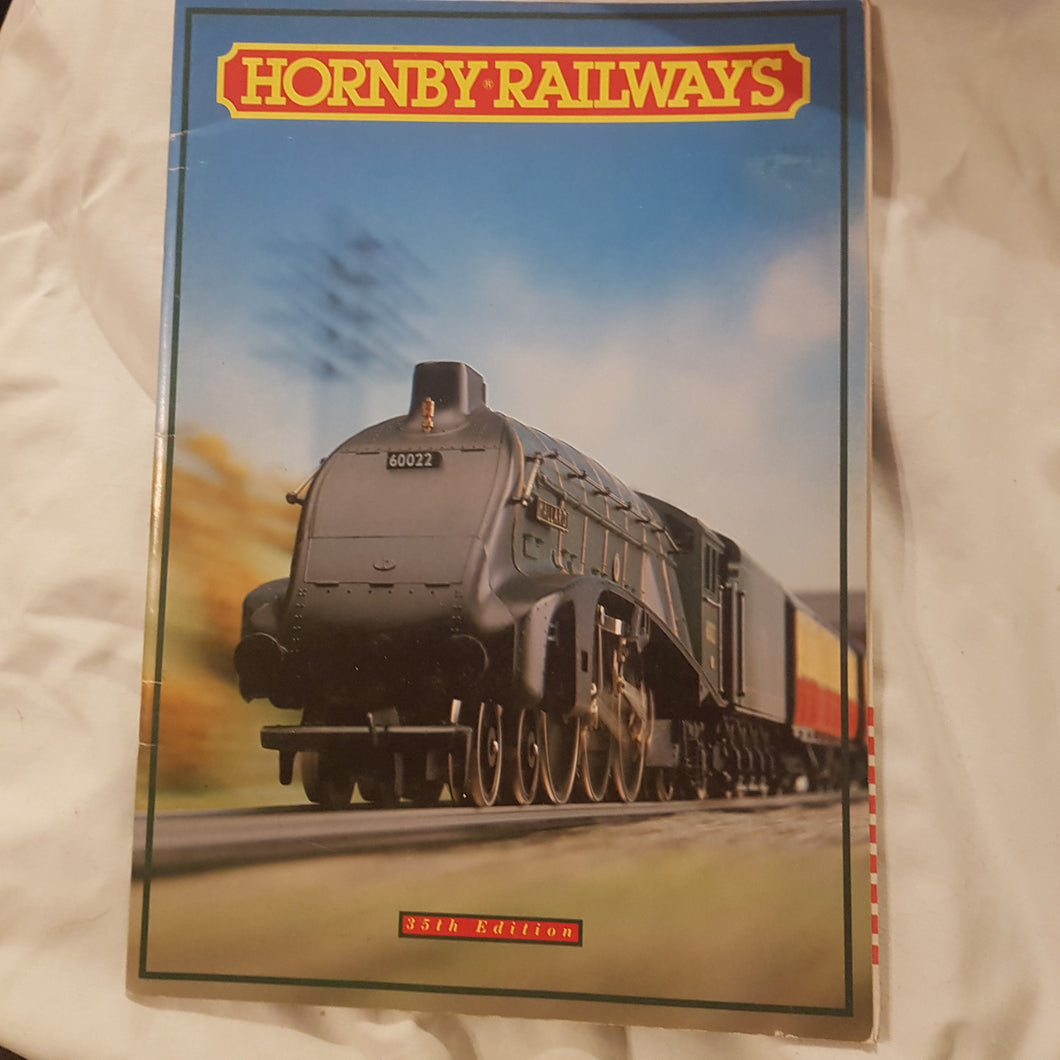 Hornby Railways 35th edition. Catalogue. Paperback.