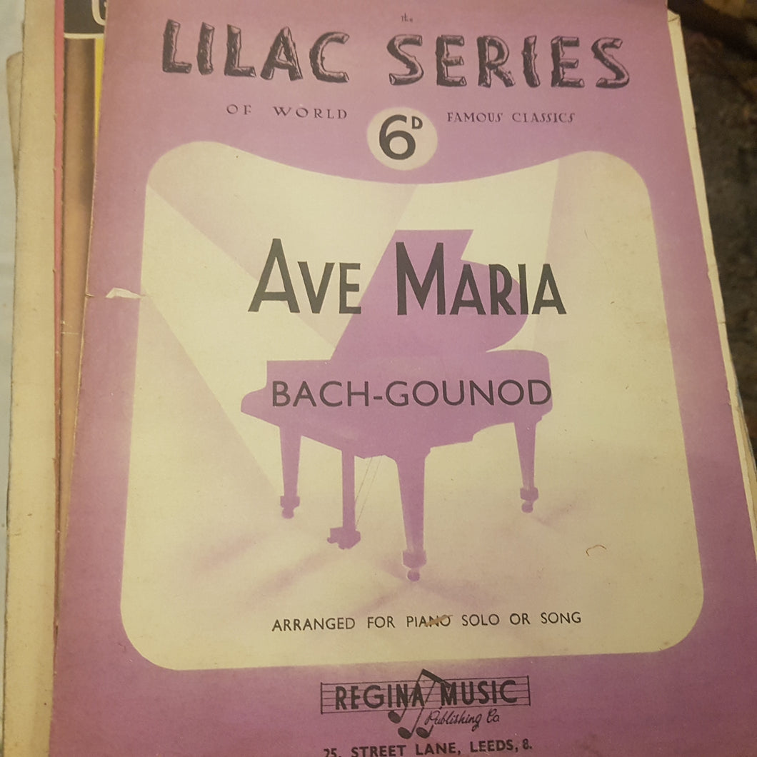 Lilac series number 1 Ave Maria Bach-Gounod