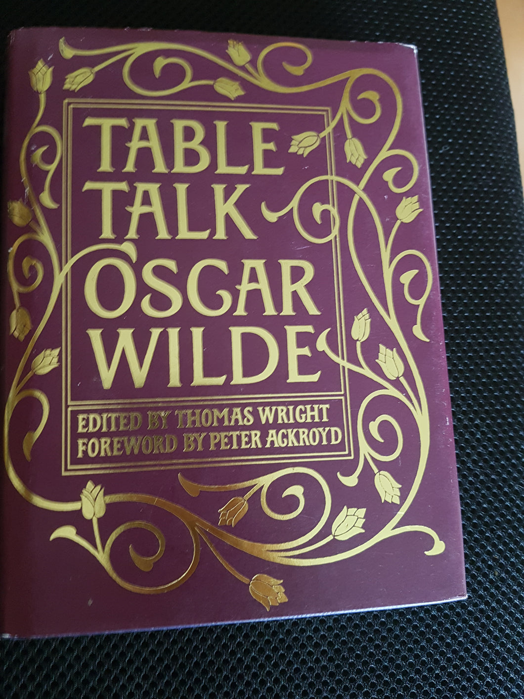 Table talk. Hardcover. Oscar Wild. 2000