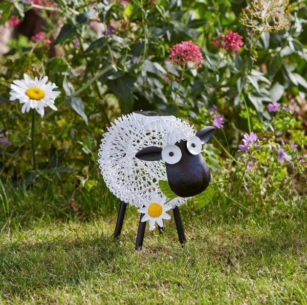 Silhouette Dolly Sheep - Solar Powered - Multi Colour or White light option. 21 x 27 x 14 cm - Smart Solar