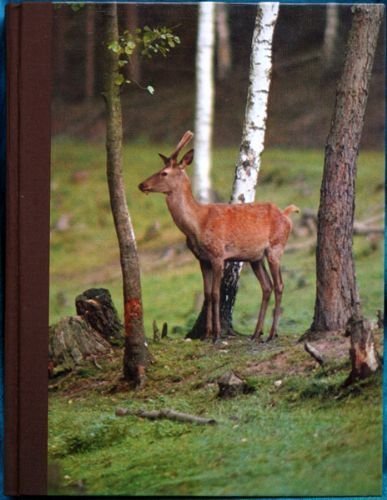WILDLIFE IN BRITAIN: A GUIDE TO NATURAL HABITATS, SAFARI PARKS AND ZOOS