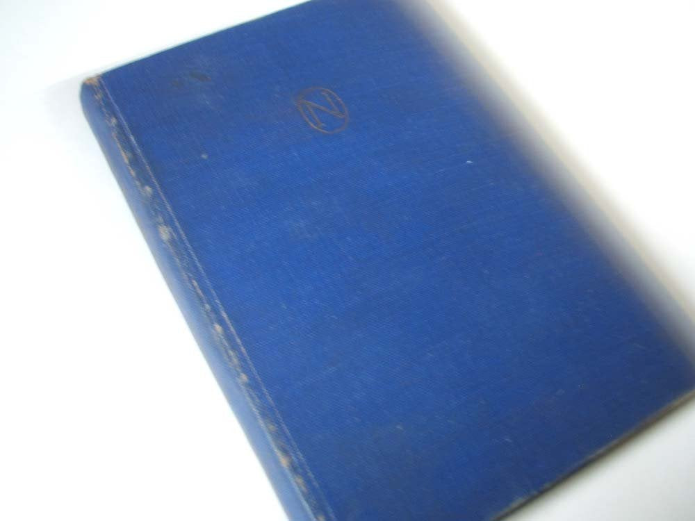 Modern Essays And Sketches [Hardcover] J.W Marriott