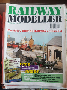 Railway modeller magazine April 2002
