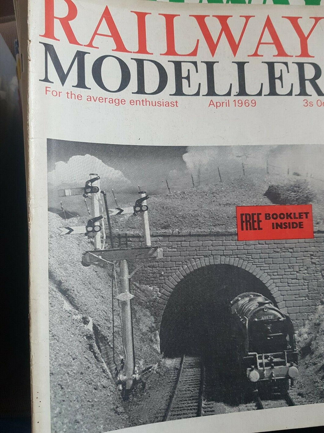 Railway modeller magazine April 1969