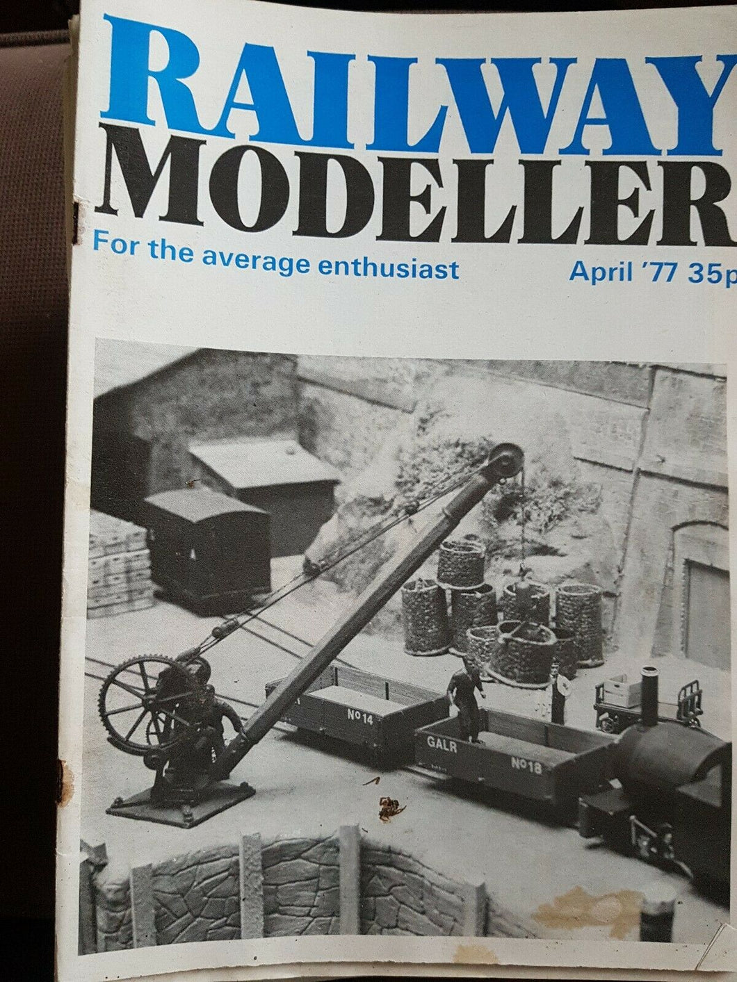 Railway modeller magazine April 1977