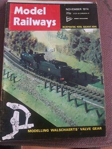Model Railways Magazine November 1974  VERY GOOD CONDITION.