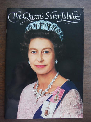 Queen's Silver Jubilee Paperback â€“ 1 Nov. 1976 by Olwen Hedley