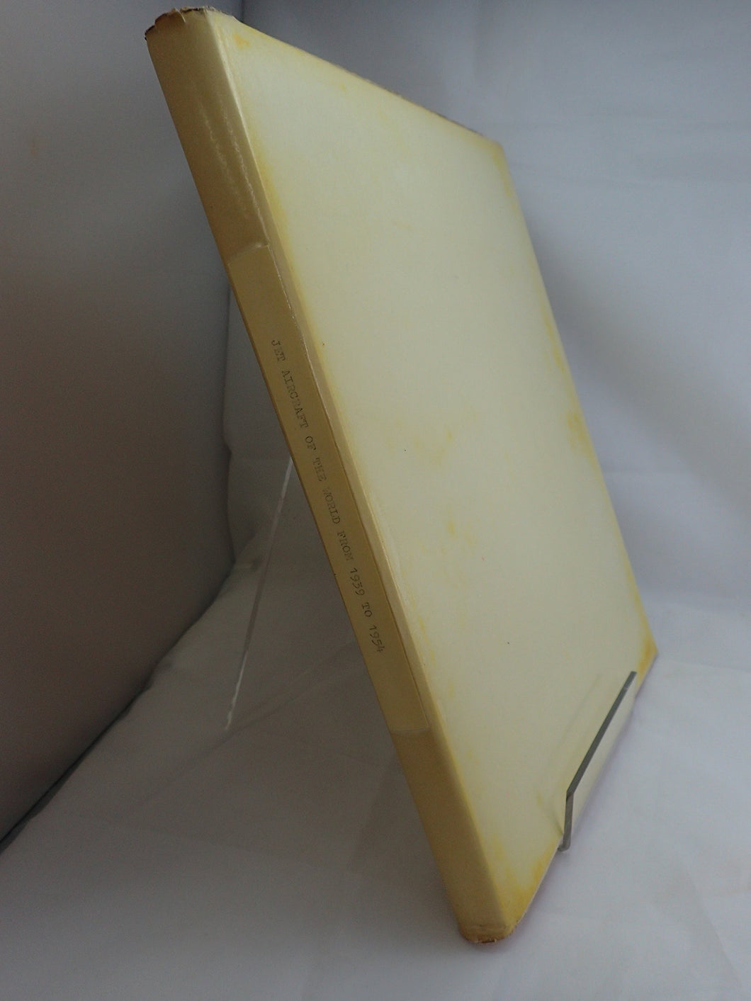 The Jet Aircraft of the World Hardcover – 1 Jan. 1955 by GREEN WILLIAM & CROSS ROY