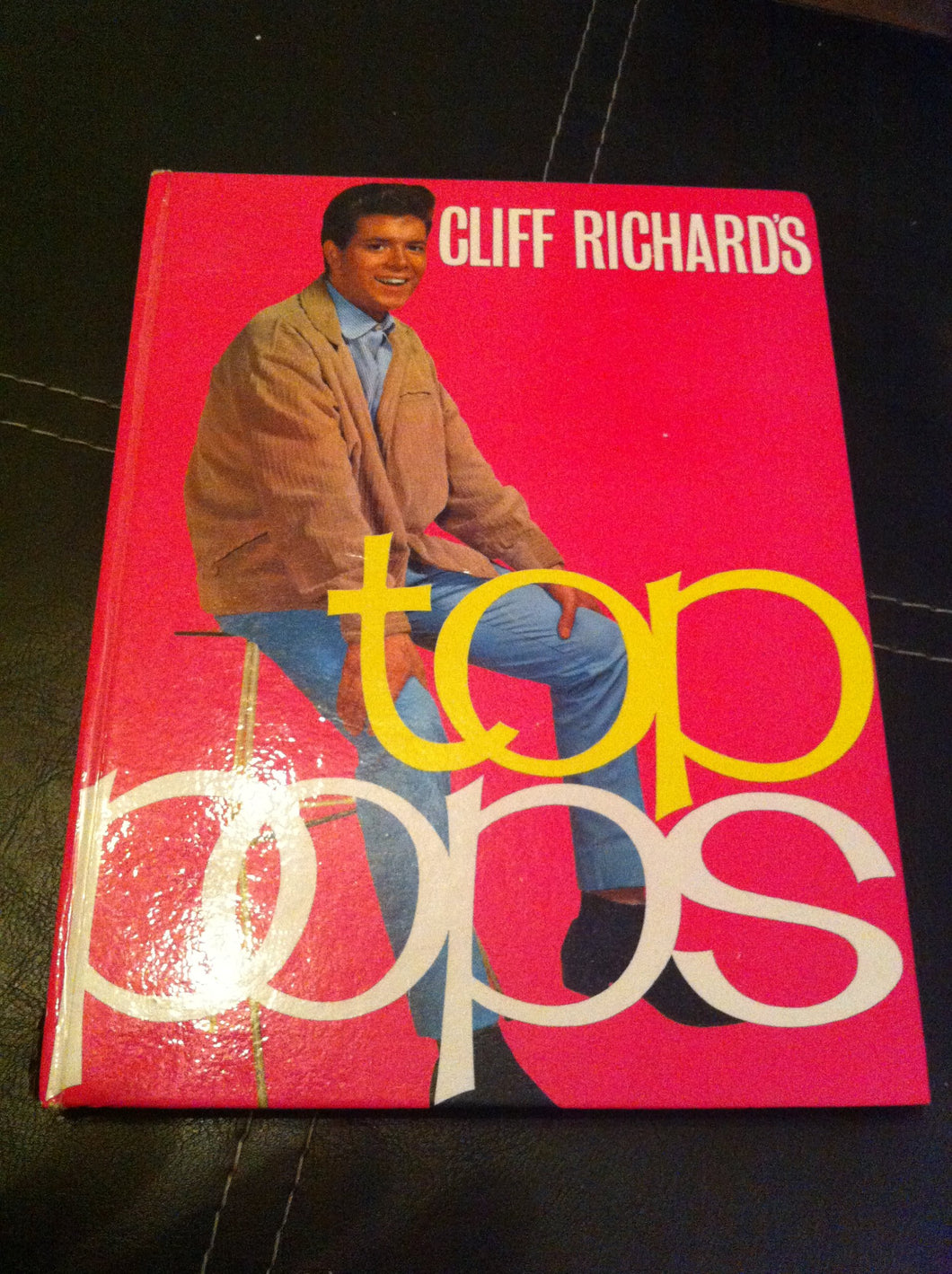 Cliff Richard's Top Pops [Hardcover] Doncaster, Patrick