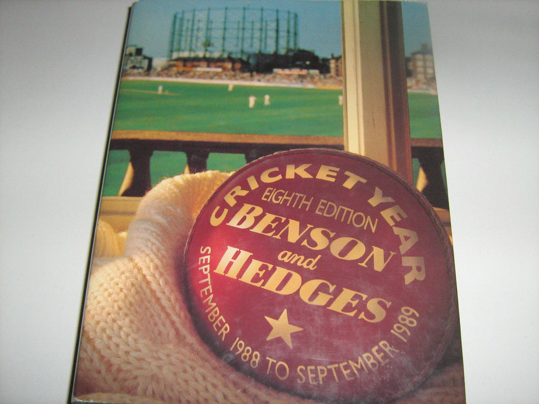 Benson and Hedges Cricket Year: September 1988 to September 1989 [Unknown Binding] David Lemmon