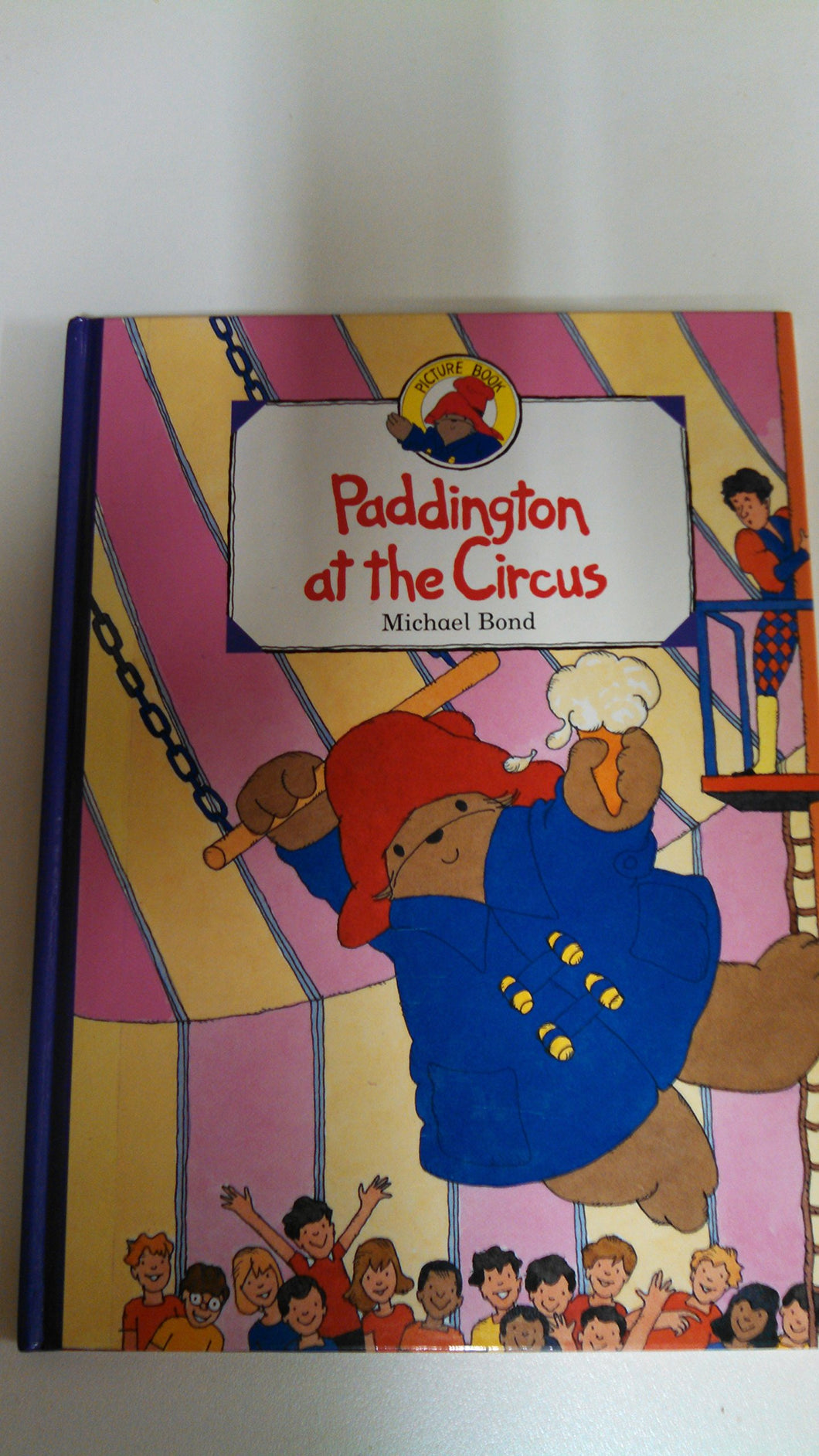 Paddington at the Circus