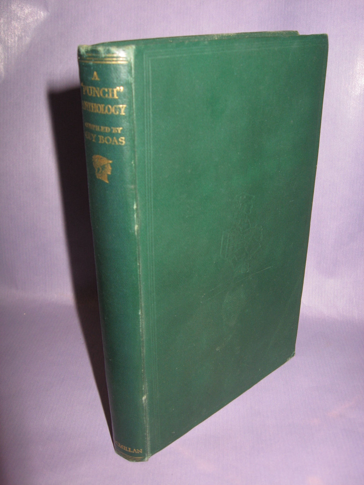 A Punch Anthology [Hardcover] Boas. Guy.