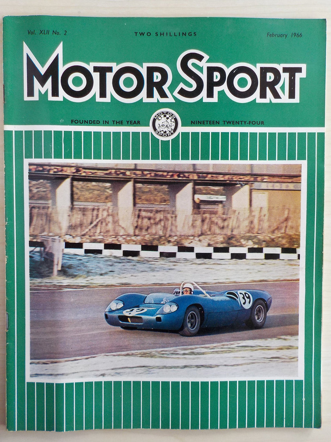 Motor Sport magazine 02/1966 featuring Porsche 911, BMW 1800Ti road test [Paperback] Anon