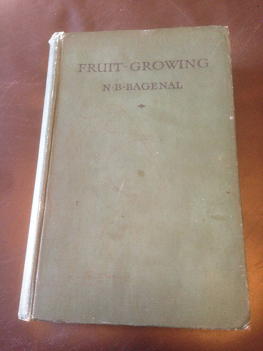 Fruit Growing. Modern cultural methods. Edited by N. B. Bagenal, etc. With plates