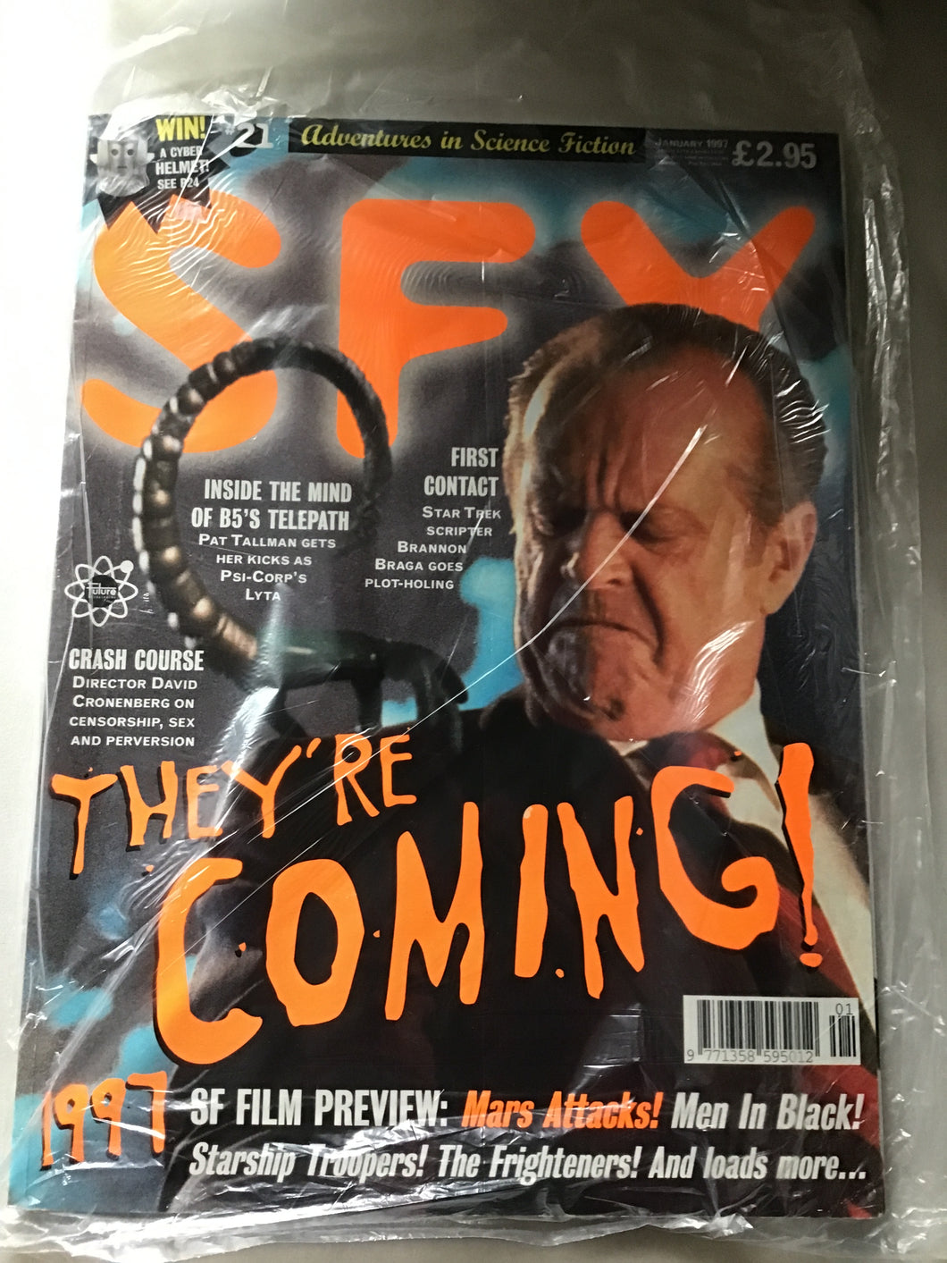 SFX magazine number 21 January 1997 Mars attacks starship troopers The Frightnrs first contact