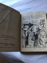Load image into Gallery viewer, Casanova - Paperback- 96 Pagina’s in bleed prijs een gulden. Een Nielsen uitgave van Uitgeverij Nooit Gedacht. Holland.
