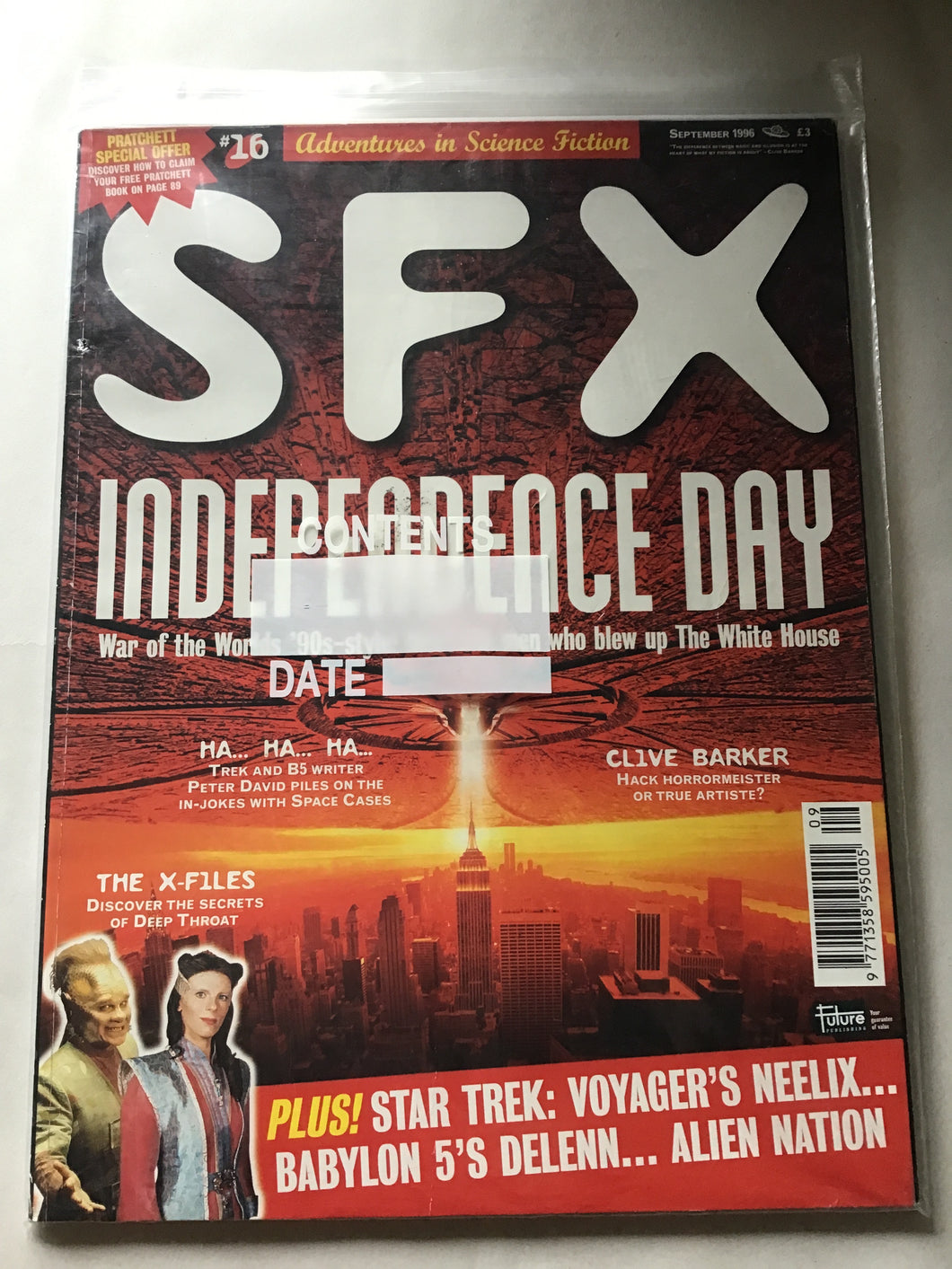 SFX magazine number 16 Terry Pratchett September 1996 Independence Day X-Files