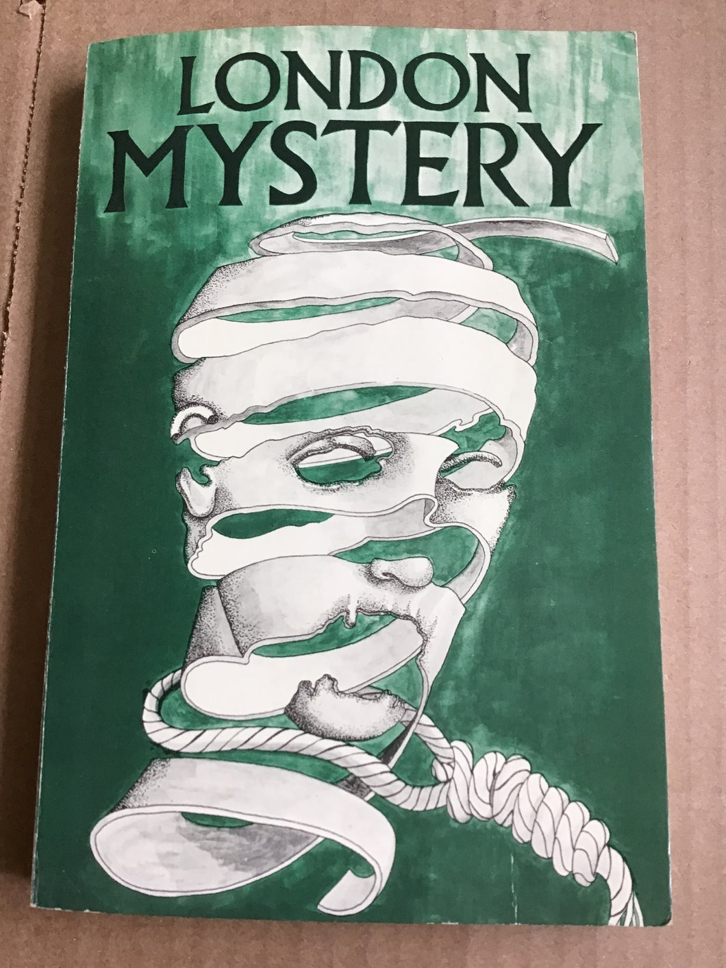 The London Mystery Selection (Vol. 22 No. 96) paperback - Various