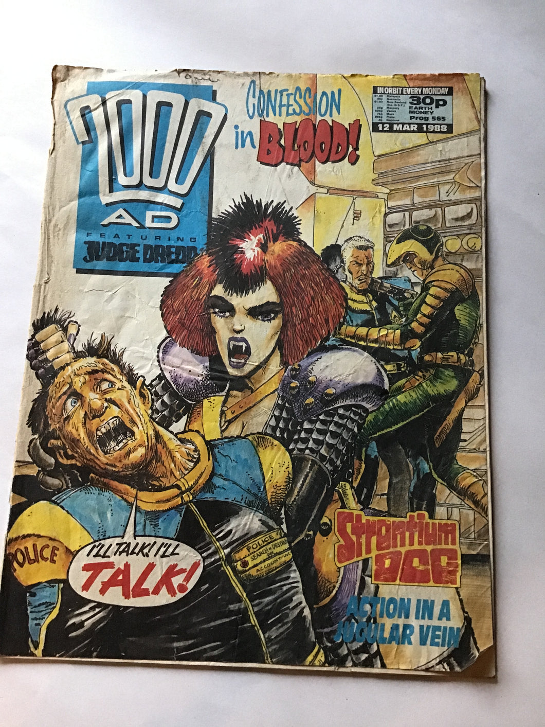 2000 A.D. featuring Judge Dredd March 1988 Prague 565