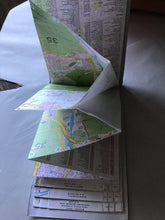 Load image into Gallery viewer, MADRID  y  extrarradio  EDICION  DIGITAL  Plano  Callejero  Información General  Plano del Metro Maps
