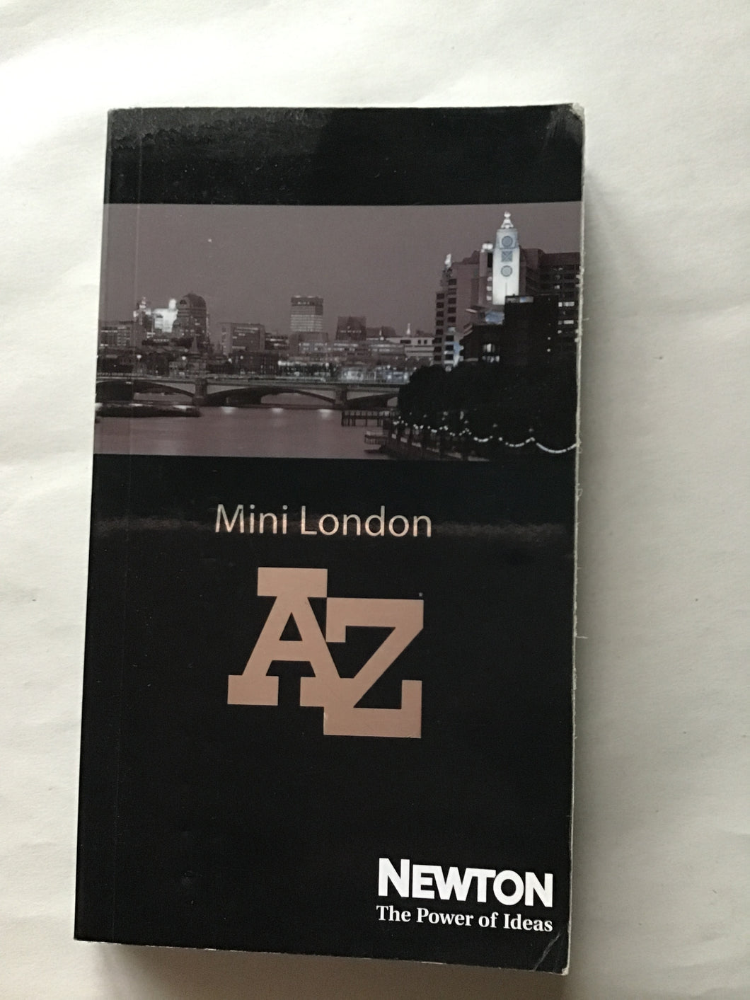 Newton Mini London Pocket map. Newton The Power of Ideas. 2005