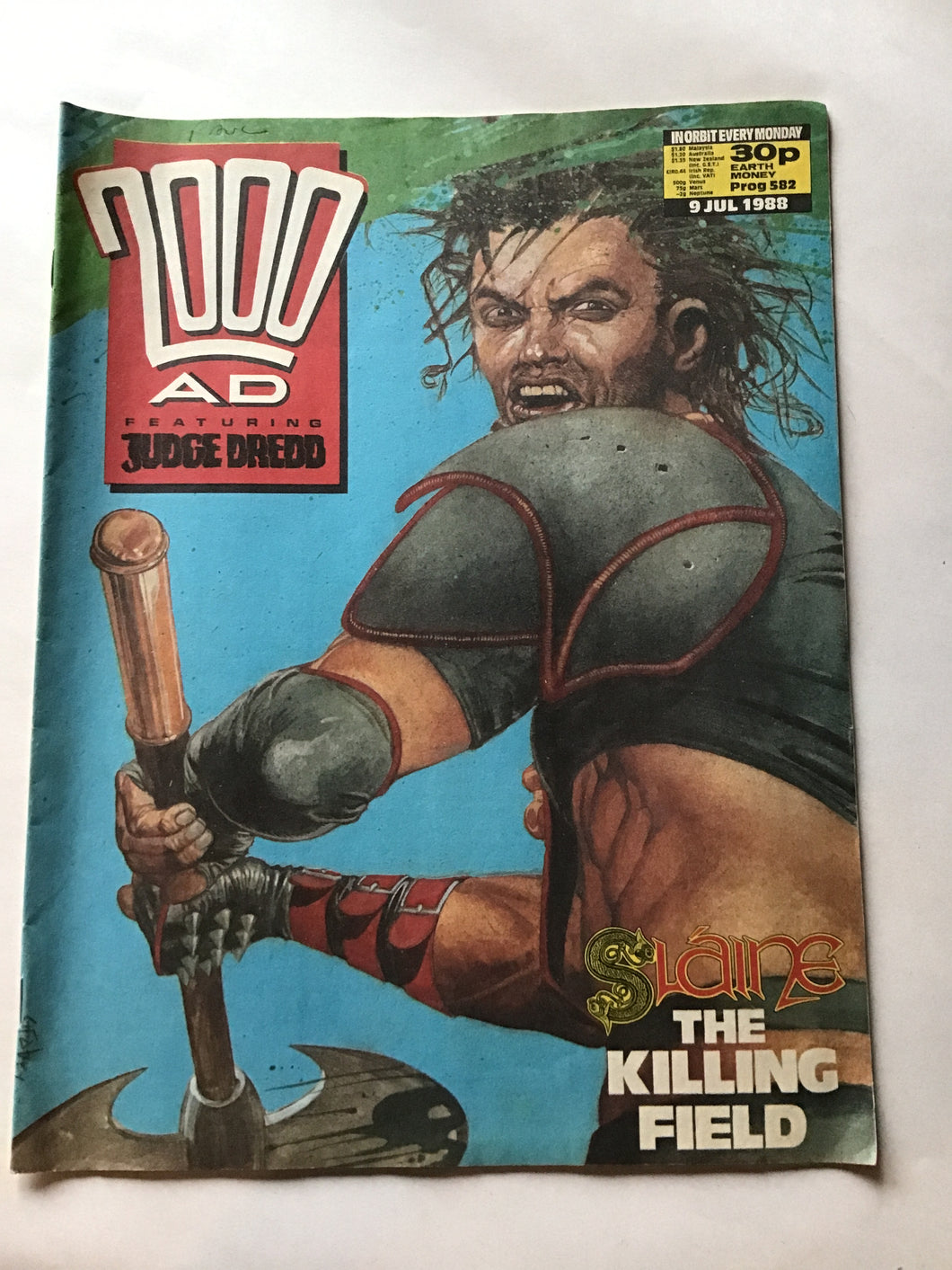 2000 AD featuring Judge dread July 1988 prog 582