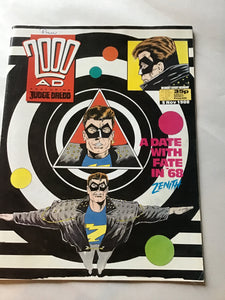 2000 A.D. featuring Judge Dredd November 1988 program 599 used good