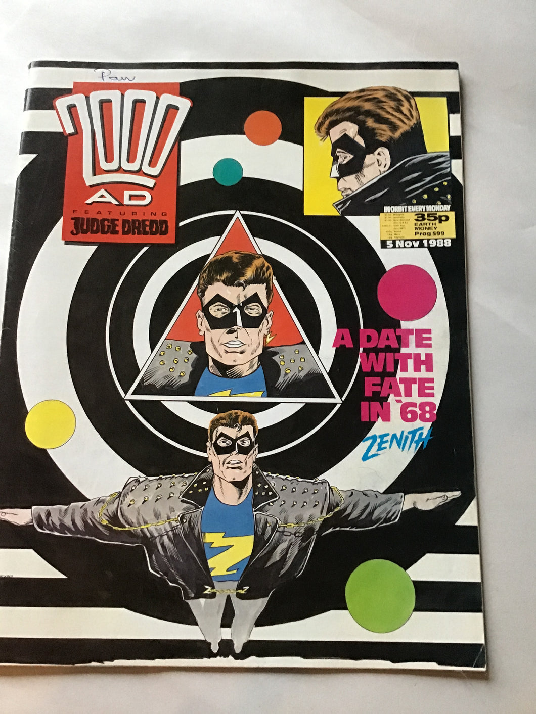 2000 A.D. featuring Judge Dredd November 1988 program 599 used good