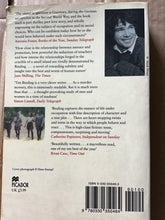 Load image into Gallery viewer, Island madness - paperback - Tim Binding  - 1999
